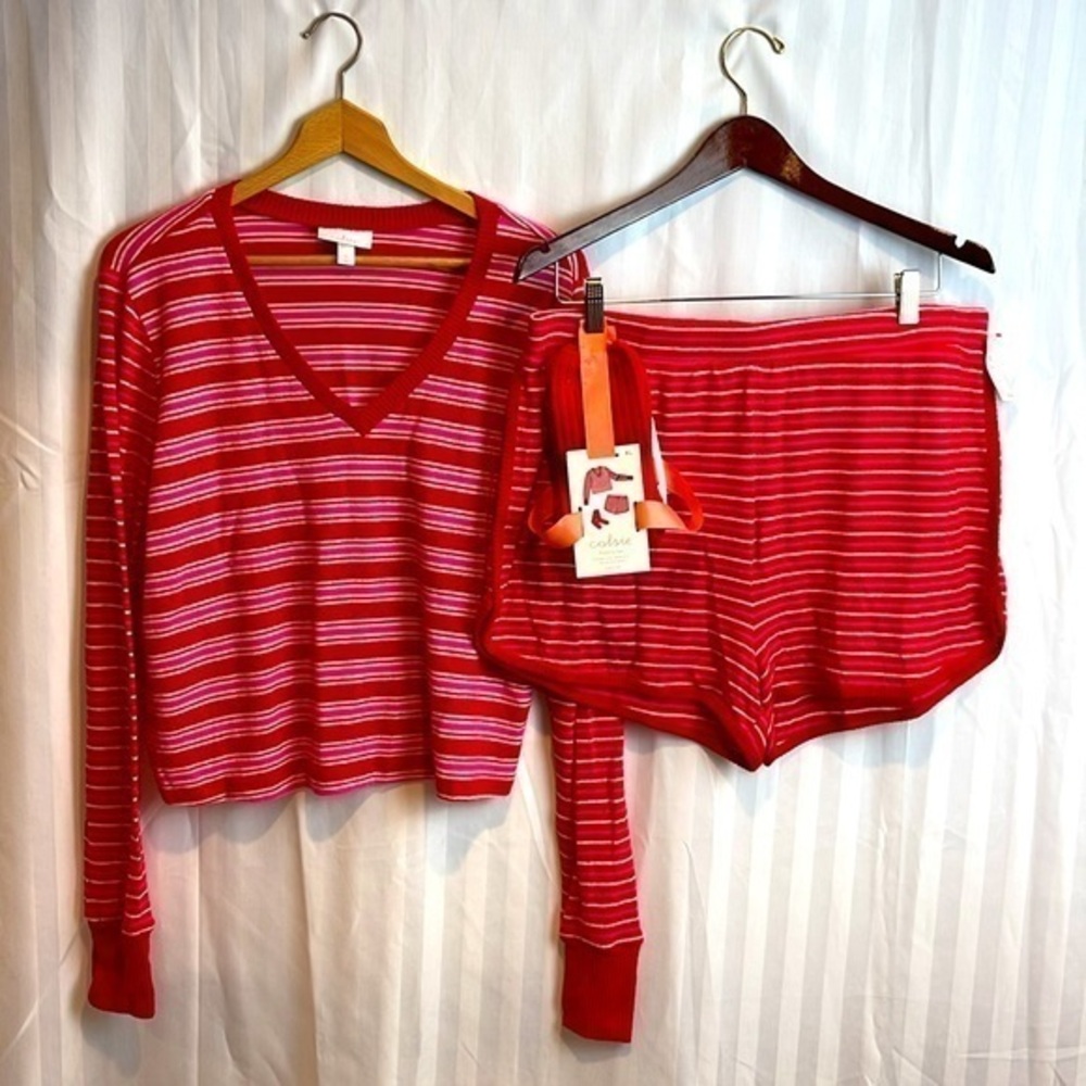 Colsie Holiday Pajamas 3 Piece Set Size XL Top shorts Socks